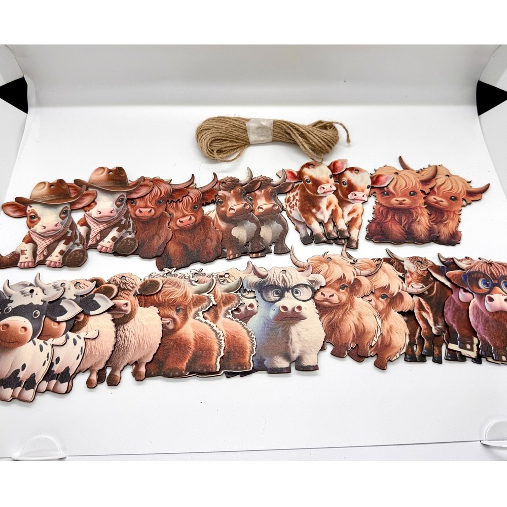 Highland Cow Wooden Ornaments Set Farmhouse Cattle Decor Jute Twine Garland 20pc